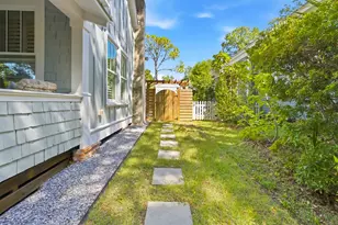 108 Ave D, Apalachicola, FL 32320 - Photo 78