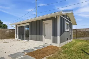 111 14th St, Mexico Beach, FL 32456 - Photo 24