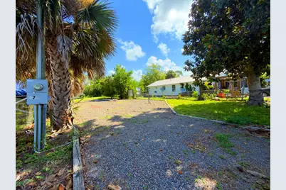 473 Dolphin St, Port Saint Joe, FL 32456 - Photo 10