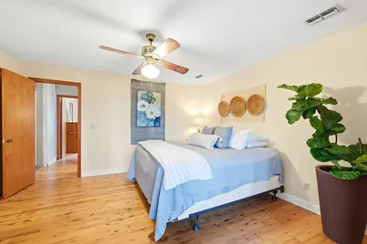 203 N Bay Shore Dr, Eastpoint, FL 32328 - Photo 20