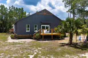 610 W 10th St, Carrabelle, FL 32322 - Photo 26