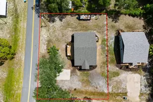 610 W 10th St, Carrabelle, FL 32322 - Photo 32