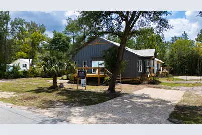 610 W 10th St, Carrabelle, FL 32322 - Photo 26