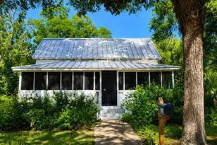 506 Tallahassee St, Carrabelle, FL 32322 - Photo 1