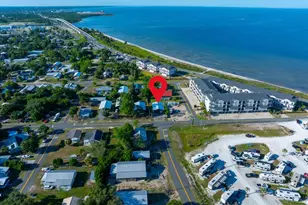212 Redfish St, Port Saint Joe, FL 32456 - Photo 1