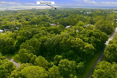 237 Jacobie O'Neil Ln, Apalachicola, FL 32320 - Photo 10