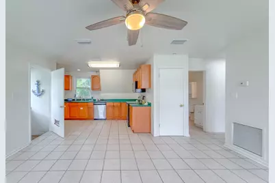 2366 Oak Ave, Lanark Village, FL 32322 - Photo 16