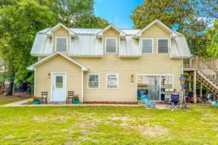 2366 Oak Ave, Lanark Village, FL 32322 - Photo 1