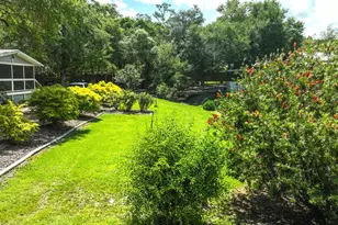 205 Marks St, Carrabelle, FL 32322 - Photo 4