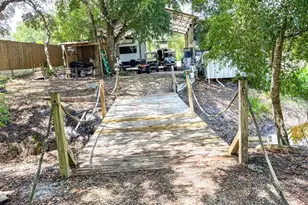 205 Marks St, Carrabelle, FL 32322 - Photo 38
