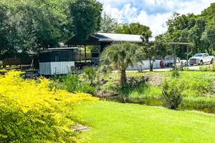 205 Marks St, Carrabelle, FL 32322 - Photo 30