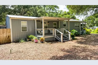 205 Marks St, Carrabelle, FL 32322 - Photo 2