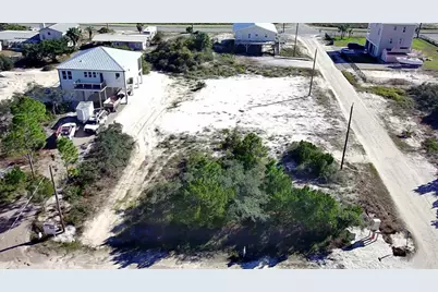480 W Pine St, Saint George Island, FL 32328 - Photo 6