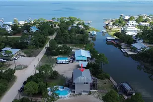 788 W Bay Shore Dr, Saint George Island, FL 32328 - Photo 68