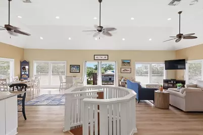 788 W Bay Shore Dr, Saint George Island, FL 32328 - Photo 34