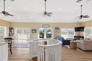 788 W Bay Shore Dr, Saint George Island, FL 32328 - Photo 34