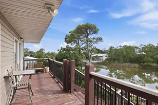 788 W Bay Shore Dr, Saint George Island, FL 32328 - Photo 12
