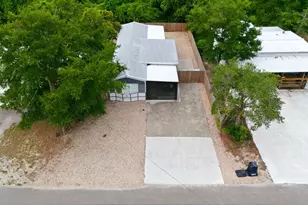 912 NE 2nd St, Carrabelle, FL 32322 - Photo 6