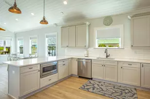 121 Anglers Harbor Ln, Carrabelle, FL 32322 - Photo 20