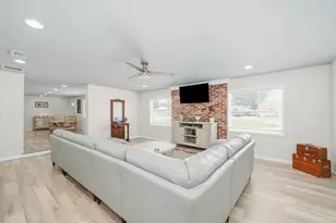 604 10th St, Port Saint Joe, FL 32456 - Photo 24
