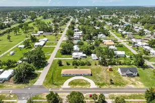 604 10th St, Port Saint Joe, FL 32456 - Photo 34