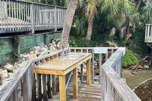 401 St James Ave, Carrabelle, FL 32322 - Photo 26