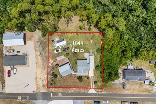 7372 Georgia Ave, Port Saint Joe, FL 32456 - Photo 4
