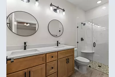 1693 St George's Ct, Eastpoint, FL 32328 - Photo 12