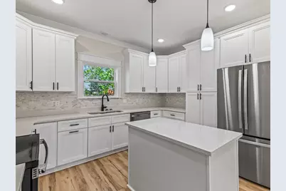 1693 St George's Ct, Eastpoint, FL 32328 - Photo 8