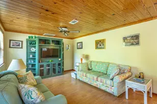1306 Owens Ave, Carrabelle, FL 32322 - Photo 22