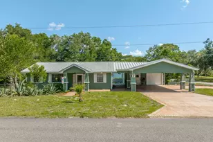1306 Owens Ave, Carrabelle, FL 32322 - Photo 1