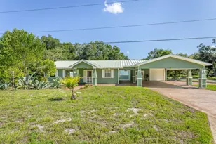 1306 Owens Ave, Carrabelle, FL 32322 - Photo 2