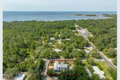1306 Owens Ave, Carrabelle, FL 32322 - Photo 14