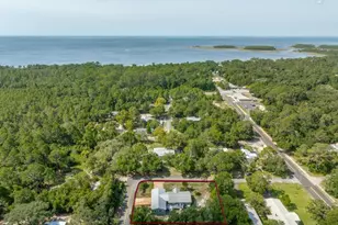 1306 Owens Ave, Carrabelle, FL 32322 - Photo 14