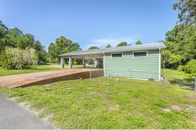 1306 Owens Ave, Carrabelle, FL 32322 - Photo 8