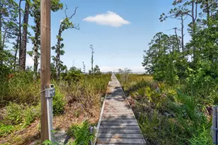 191 N Bay Shr Dr, Eastpoint, FL 32328 - Photo 62