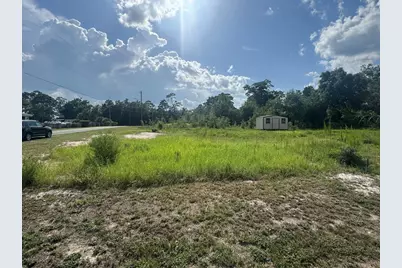 301 W 12th St, Carrabelle, FL 32322 - Photo 4