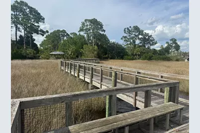 303 NW 12th St, Carrabelle, FL 32322 - Photo 10