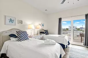 109 S 38th St, Mexico Beach, FL 32456 - Photo 14