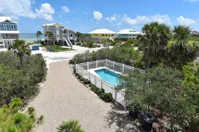 1912 Nautilus Dr, Saint George Island, FL 32328 - Photo 6