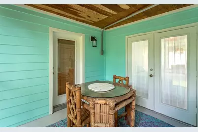 110 14th St, Apalachicola, FL 32320 - Photo 18