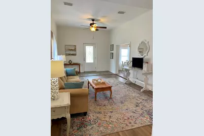 110 14th St, Apalachicola, FL 32320 - Photo 10