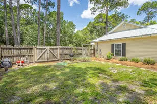 337 21st Ave, Apalachicola, FL 32320 - Photo 24