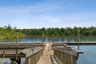 184 Chellsey St, Wewahitchka, FL 32465 - Photo 14