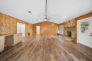 580 Old Transfer Rd, Wewahitchka, FL 32465 - Photo 4