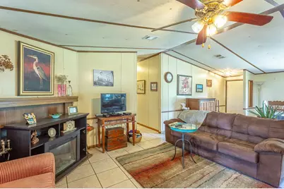 604 Cc Land Rd, Eastpoint, FL 32328 - Photo 12