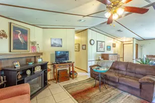 604 C C Land Rd, Eastpoint, FL 32328 - Photo 12