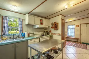 604 C C Land Rd, Eastpoint, FL 32328 - Photo 18