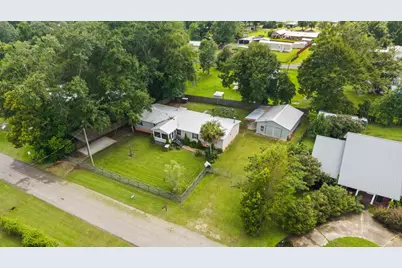105 Riverview Dr, Wewahitchka, FL 32465 - Photo 24