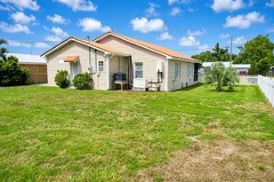 1013 Mc Clelland Ave, Port Saint Joe, FL 32456 - Photo 20